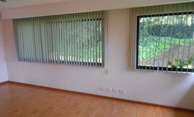 VENDO CASA EN PARQUES DE LA HERRADURA EN CONDOMINIO