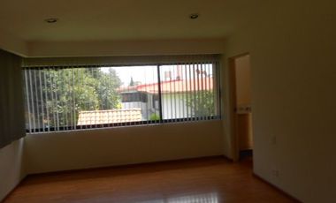 VENDO CASA EN PARQUES DE LA HERRADURA EN CONDOMINIO