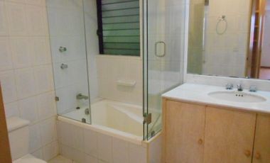 VENDO CASA EN PARQUES DE LA HERRADURA EN CONDOMINIO