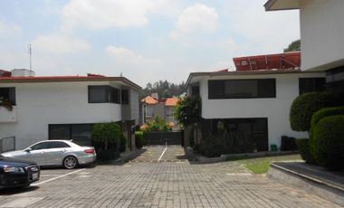 VENDO CASA EN PARQUES DE LA HERRADURA EN CONDOMINIO