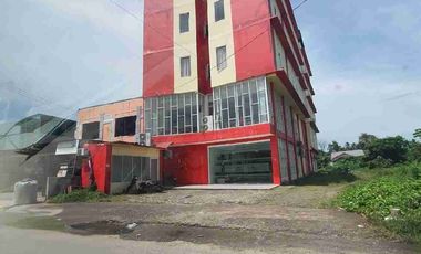 Di Jual Hotel Aktif Di Kota Mamuju Sulawesi Barat

Spesifikasi : 

⁠1. Luas tanah krg lbh 1000m2   
           
2. Bangunan 1650m2

3. Kamar total 38 bangunan 5 lantai setengah.

4. 3 ruang meeting msg2 kapasitas 30.40 dan 100.

5. Ada roof top di lt 6.

6. Ada resto di lt 2 dan t4 breakfast

7. Full Furnished

8. SHM

9. Ada lift sudah terpasang semua, hanya belum berfungsi krn ada kabel yg blum terpasang

10.  Ada Water Heater lt2 & 3

Harga : 8 MILYAR NEGO
