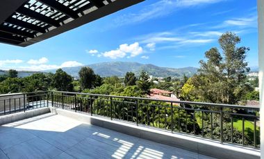 Venta de Casa con 3 Habitaciones en Cumbayá