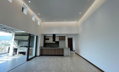 Venta de Casa con 3 Habitaciones en Cumbayá