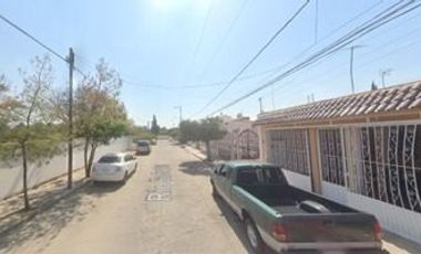 VENTA DE PROPIEDAD EN COLINAS DEL PONIENTE, AGUASCALIENTES