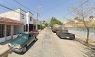 VENTA DE PROPIEDAD EN COLINAS DEL PONIENTE, AGUASCALIENTES