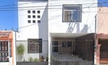 VENTA DE PROPIEDAD EN COLINAS DEL PONIENTE, AGUASCALIENTES