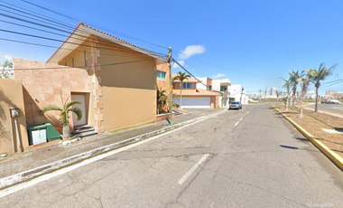 CASA EN VENTA EN VERACRUZ COSTA DE ORO