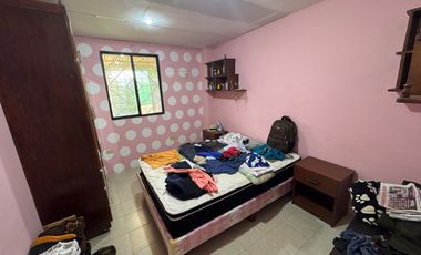 En venta casa de 3 dormitorios en urb.Bosque real 2 en Milagro.