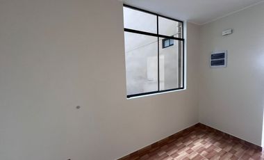Se alquila hermoso departamento de estreno en  Surco S/2200  .