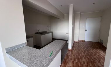 Se alquila hermoso departamento de estreno en  Surco S/2200  .