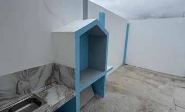 Casa de una planta remodelada en venta Ballenita, Santa Elena