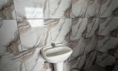 Casa de una planta remodelada en venta Ballenita, Santa Elena