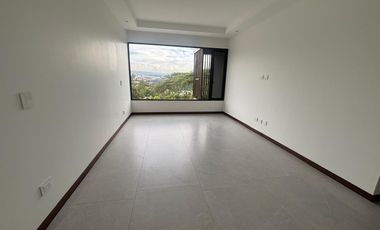 Hermosa Casa de Venta en Tumbaco! por Estrenar!