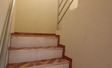 SE VENDE CASA DE 3 PISOS + AZOTEA CON 2 COCHERAS  +07 DORMITORIOS +05 BAÑOS  A MINUTOS DEL MALL PURUCHUCO