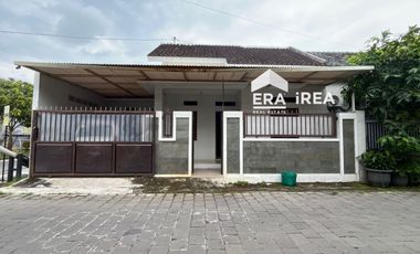 RUMAH CLUSTER DIJUAL MURAH SOLO BAKI DEKAT MASJID AL AQSHO, LUWES GENTAN