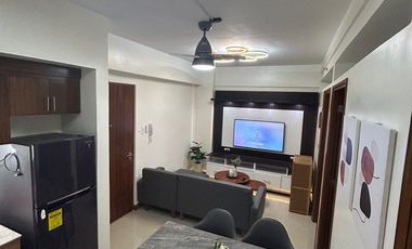 2BR Condo Unit for Rent/Sale  in Palm Beach Villas Macapagal Ave Pasay City
