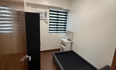2BR Condo Unit for Rent/Sale  in Palm Beach Villas Macapagal Ave Pasay City