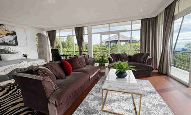 UNBLOCKED OCEAN VIEW VILLA IN BANJAR GOBLEK MUNDUK BALI FOR SALE