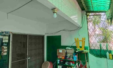 Rumah Siap Huni 3 Lantai di Angke Tambora Jakbar