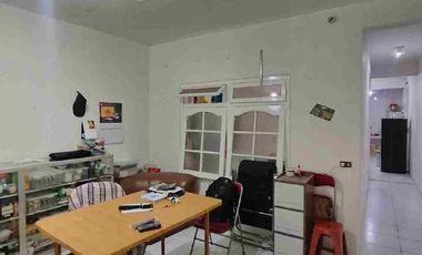 Rumah Siap Huni 3 Lantai di Angke Tambora Jakbar
