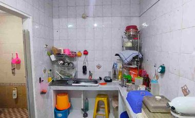 Rumah Siap Huni 3 Lantai di Angke Tambora Jakbar