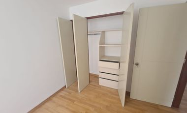 Departamento impecable de 3 dormitorios de buen tamano a pasos del parque.