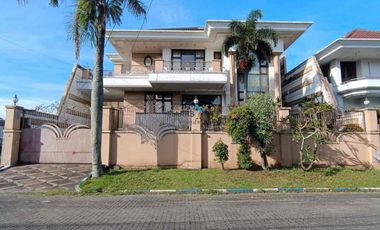 Rumah Mewah OKL Vibes di Araya Boulevard Malang