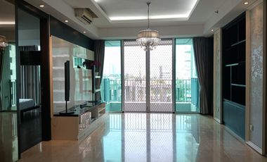 FOR RENT 3 BEDROOMS SEMI FURNISHED APARTEMENT KEMANG VILLAGE SOUTH JAKARTA