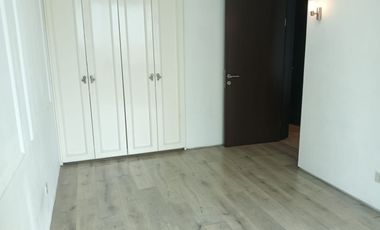 FOR RENT 3 BEDROOMS SEMI FURNISHED APARTEMENT KEMANG VILLAGE SOUTH JAKARTA