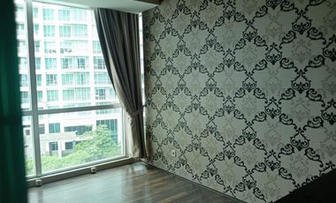 FOR RENT 3 BEDROOMS SEMI FURNISHED APARTEMENT KEMANG VILLAGE SOUTH JAKARTA