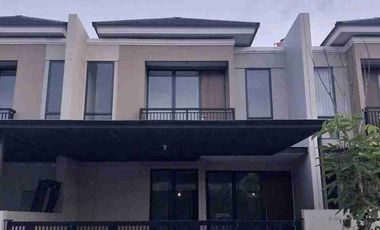Disewakan Rumah 2 Lantai. Pondok Tjandra  Waru Surabaya