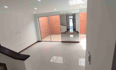 CASA EN  VENTA - OASIS DE LAS MERCEDES - PALMIRA - REF  7136686