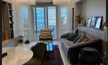 Renovated 1BR for Sale at Mondrian Residences