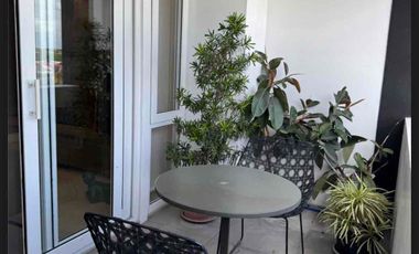 Renovated 1BR for Sale at Mondrian Residences