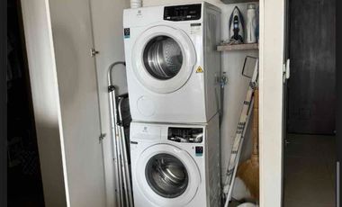 Renovated 1BR for Sale at Mondrian Residences