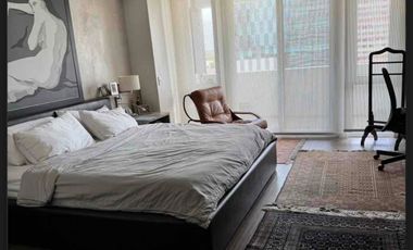 Renovated 1BR for Sale at Mondrian Residences