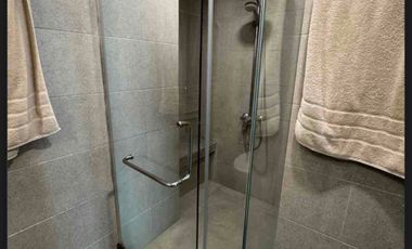 Renovated 1BR for Sale at Mondrian Residences