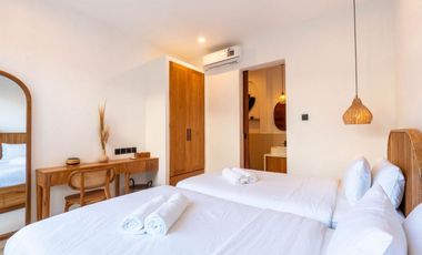 Vila dua lantai baru di lokasi prestisius dekat laut!