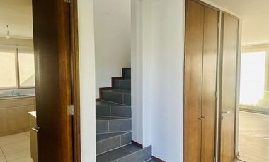 Casa Mediterránea en Piedra Roja | 3D + Piscina y Quincho | 504 m² Terreno