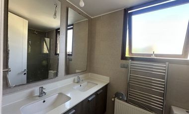 Casa Mediterránea en Piedra Roja | 3D + Piscina y Quincho | 504 m² Terreno