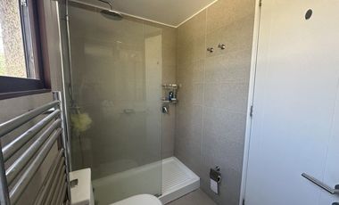 Casa Mediterránea en Piedra Roja | 3D + Piscina y Quincho | 504 m² Terreno