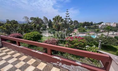 Vendo Duplex Frente Al Parque Martinelli, Surco