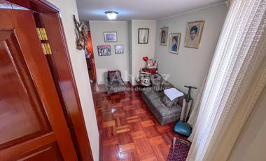 Vendo Duplex Frente Al Parque Martinelli, Surco