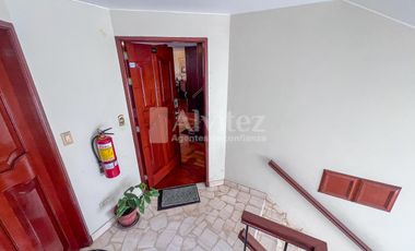 Vendo Duplex Frente Al Parque Martinelli, Surco