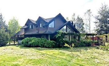 ¡No pagues mas Luz Oportunidad! Venta de dos casas en parcela con 20 paneles solares