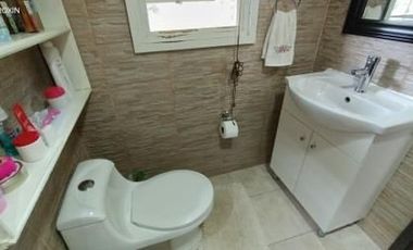 ¡No pagues mas Luz Oportunidad! Venta de dos casas en parcela con 20 paneles solares