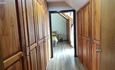 ¡No pagues mas Luz Oportunidad! Venta de dos casas en parcela con 20 paneles solares