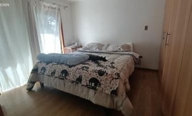 ¡No pagues mas Luz Oportunidad! Venta de dos casas en parcela con 20 paneles solares