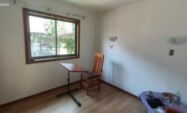 ¡No pagues mas Luz Oportunidad! Venta de dos casas en parcela con 20 paneles solares