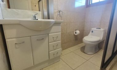 ¡No pagues mas Luz Oportunidad! Venta de dos casas en parcela con 20 paneles solares